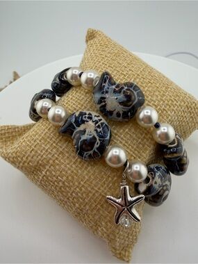 Handcrafted Pearl & Seashell Charm Bracelet - Cream and Navy Bigger Wrists 💋